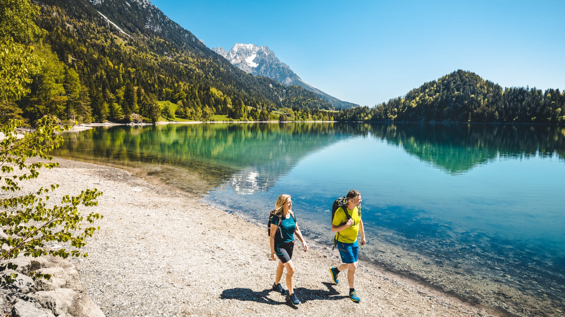 Fruehling-Wandern-Hintersteinersee-ScheffauCmathaeusgartner